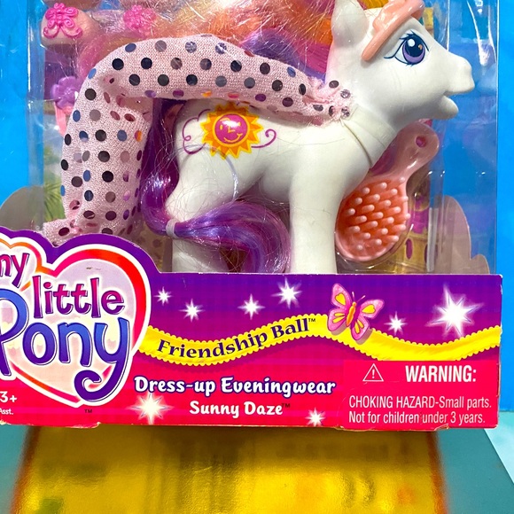 MY LITTLE PONY G3 NWT VTG 2003 FRIENDSHIP BALL DRESS-UP EVENINGWEAR SUNNY DAZE - Picture 7 of 16